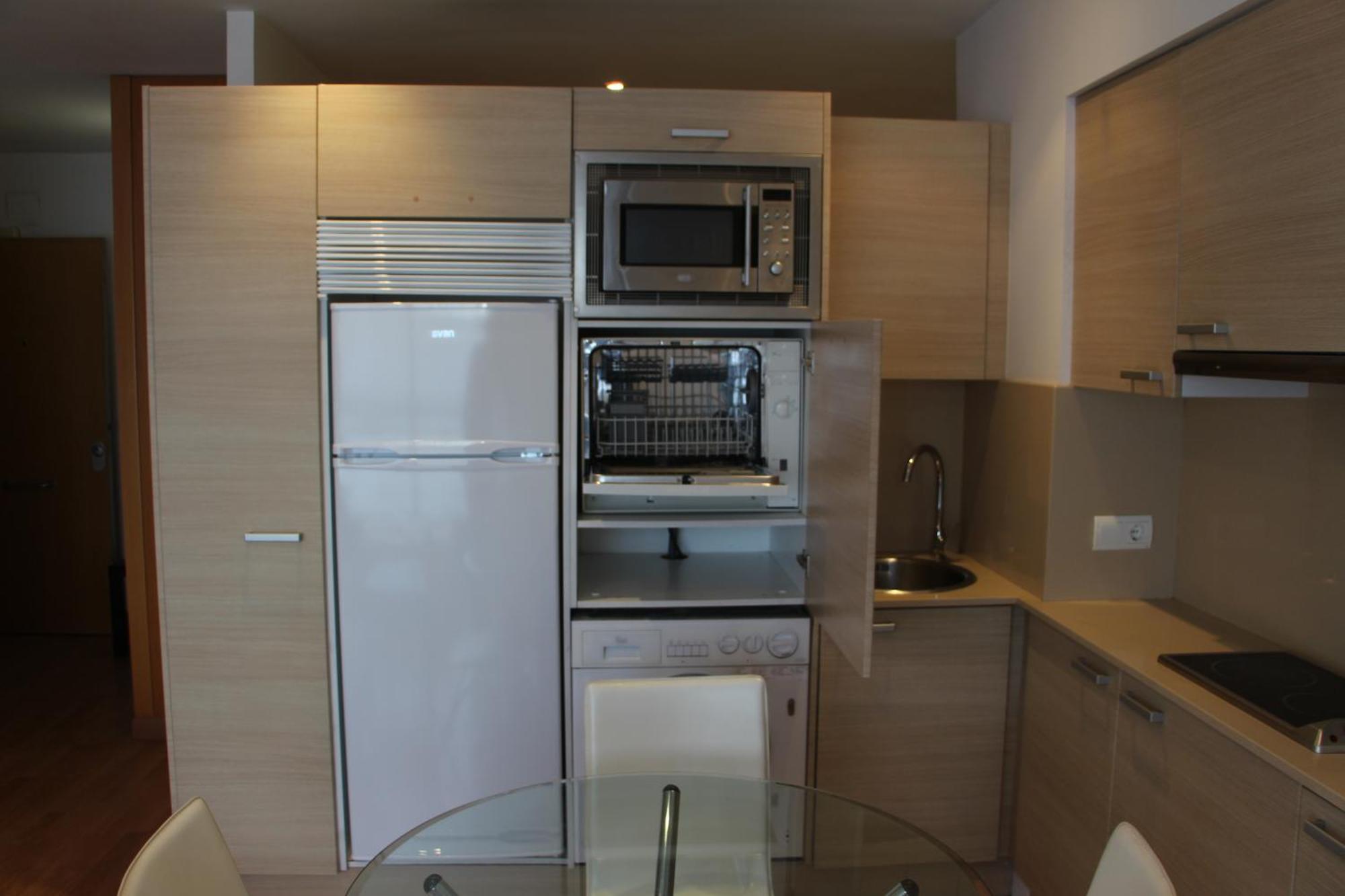 Apartamentos La Pergola Castellon Καστεγιόν δε λα Πλάνα Δωμάτιο φωτογραφία