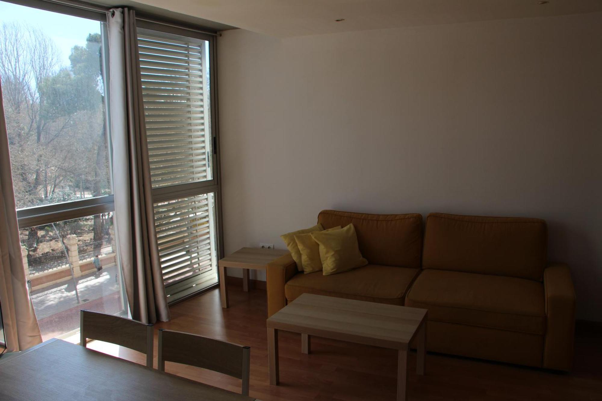 Apartamentos La Pergola Castellon Καστεγιόν δε λα Πλάνα Δωμάτιο φωτογραφία