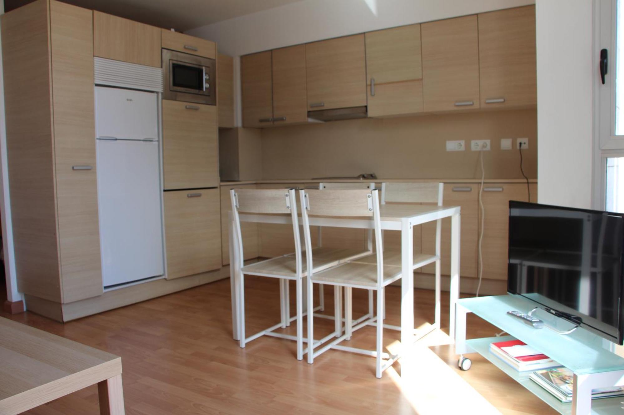 Apartamentos La Pergola Castellon Καστεγιόν δε λα Πλάνα Εξωτερικό φωτογραφία