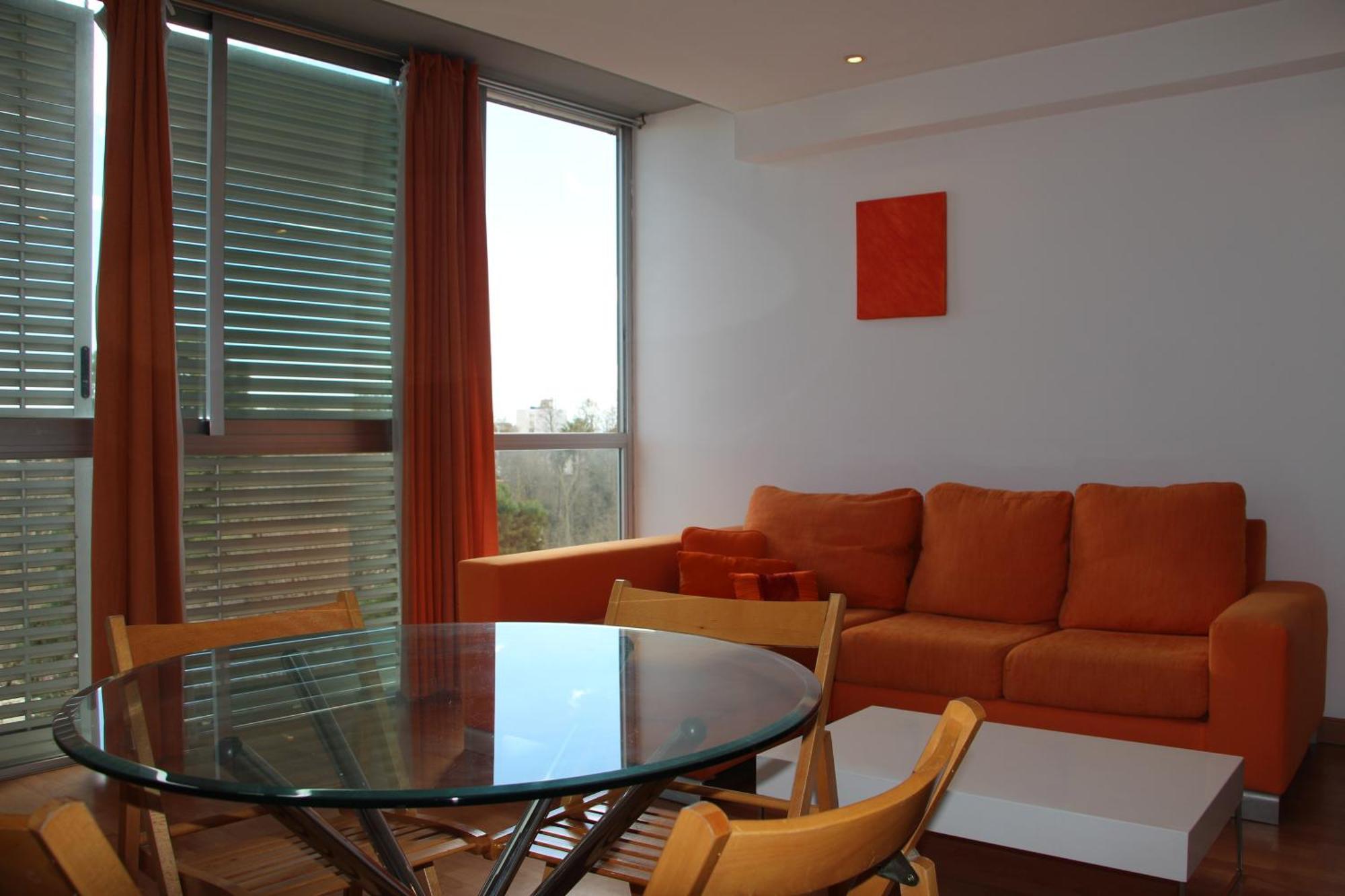 Apartamentos La Pergola Castellon Καστεγιόν δε λα Πλάνα Δωμάτιο φωτογραφία