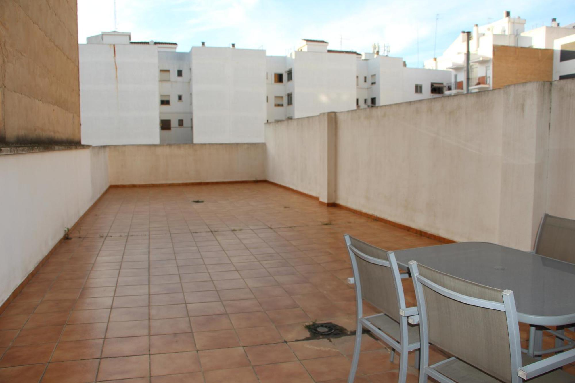 Apartamentos La Pergola Castellon Καστεγιόν δε λα Πλάνα Δωμάτιο φωτογραφία