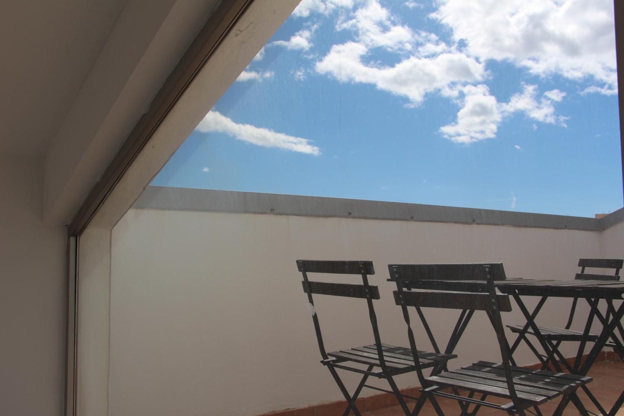 Apartamentos La Pergola Castellon Καστεγιόν δε λα Πλάνα Δωμάτιο φωτογραφία